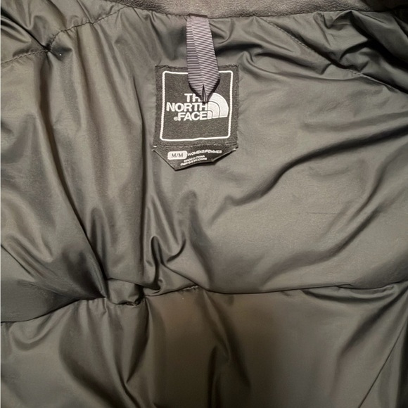 The North Face 700 Nuptse Gray White Pine Stripe Puffer Vest - Picture 6 of 6